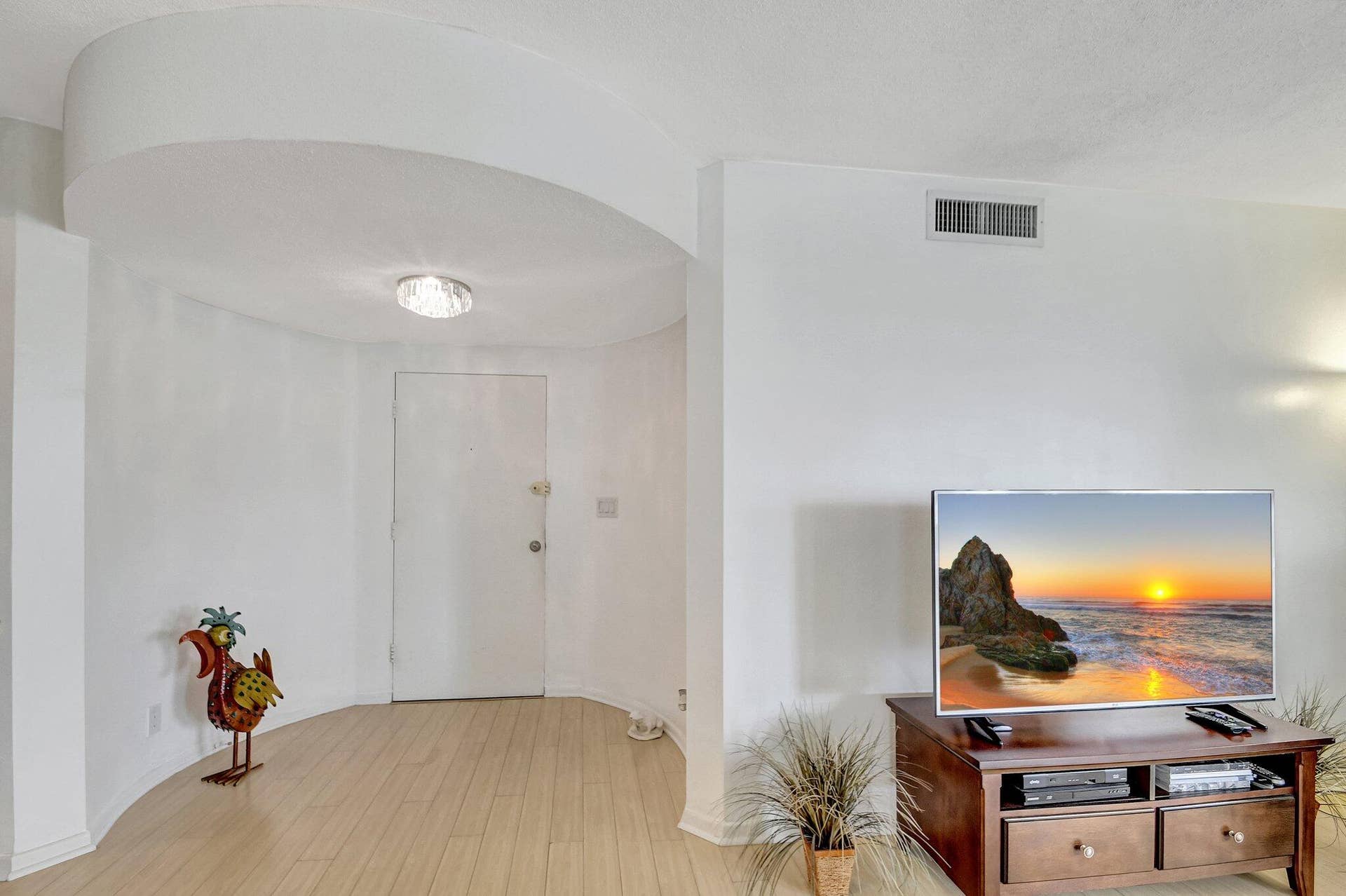 3475 S Ocean Boulevard, #116, Palm Beach, FL 33480 Foyer