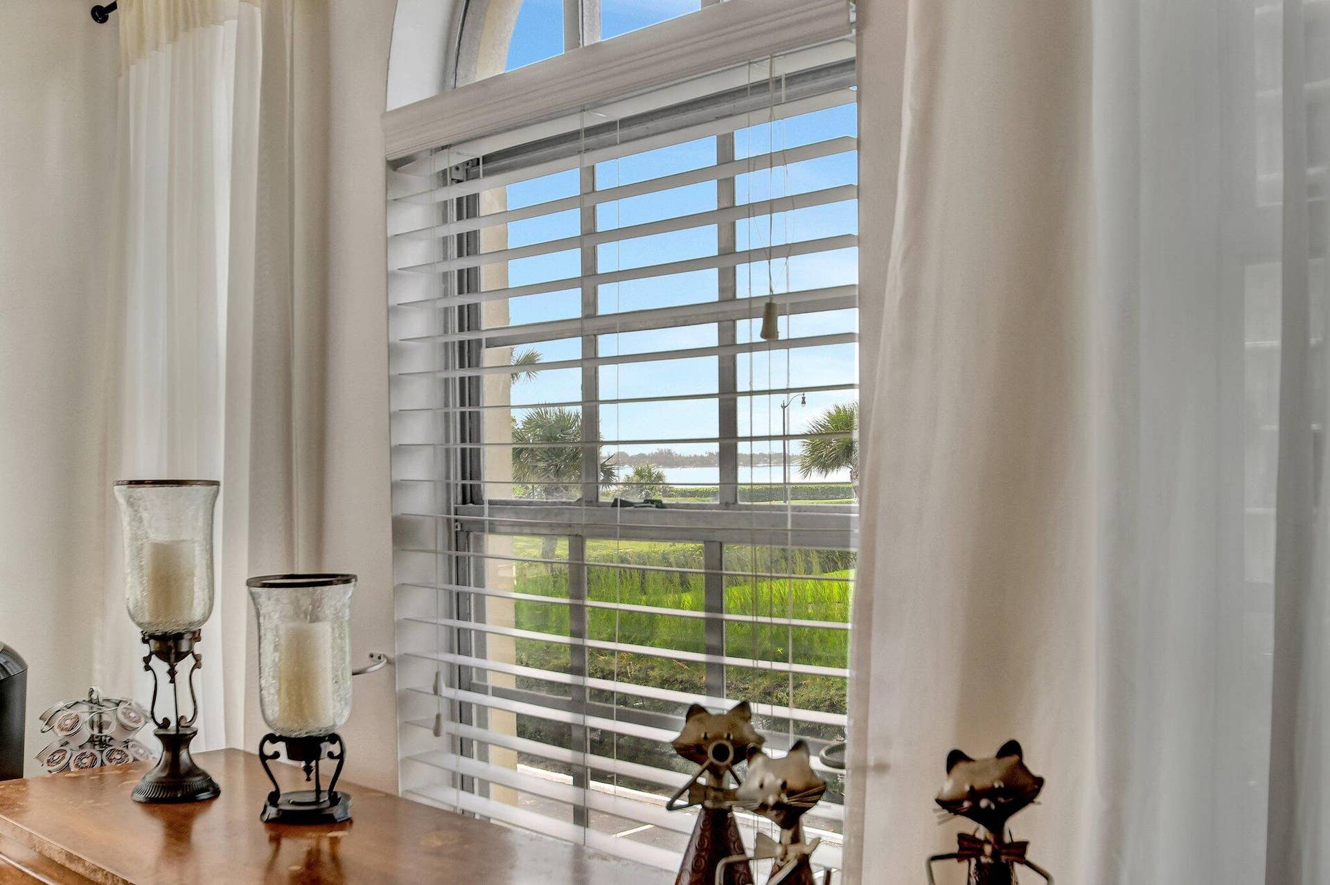 3475 S Ocean Boulevard, #116, Palm Beach, FL 33480 Dining Room Window