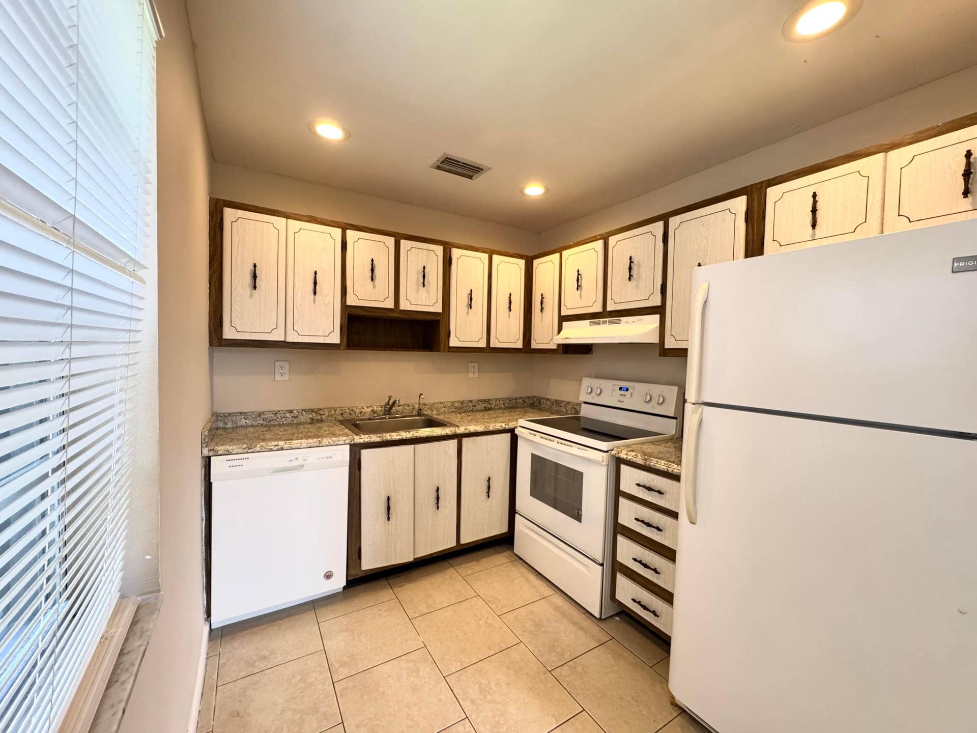 900 Normandy Lane S, Delray Beach, FL 33484 IMG_8370