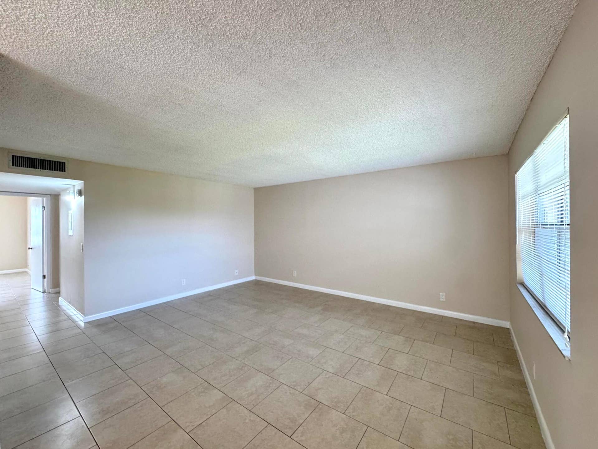 900 Normandy Lane S, Delray Beach, FL 33484 IMG_8390