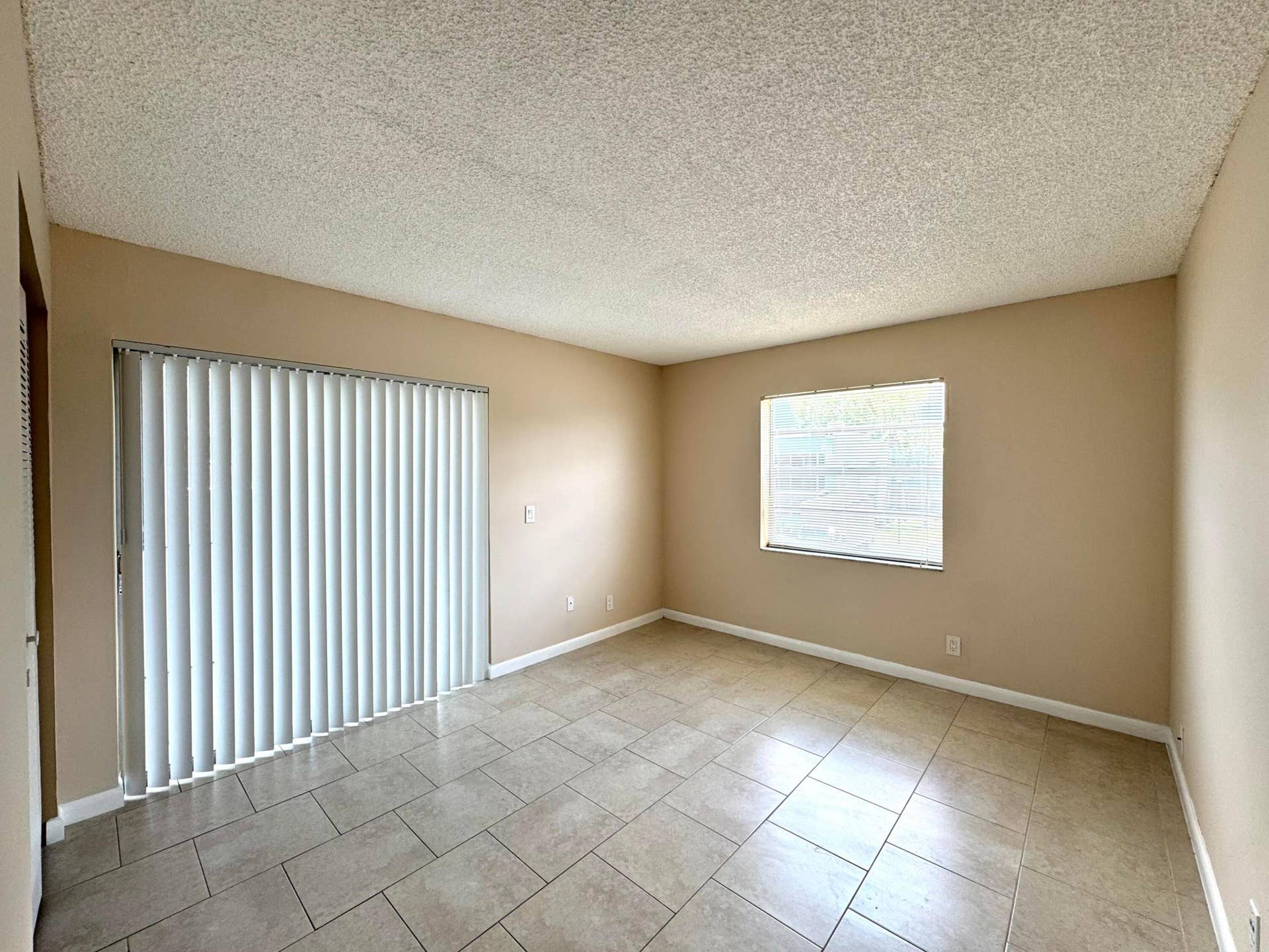 900 Normandy Lane S, Delray Beach, FL 33484 IMG_8378