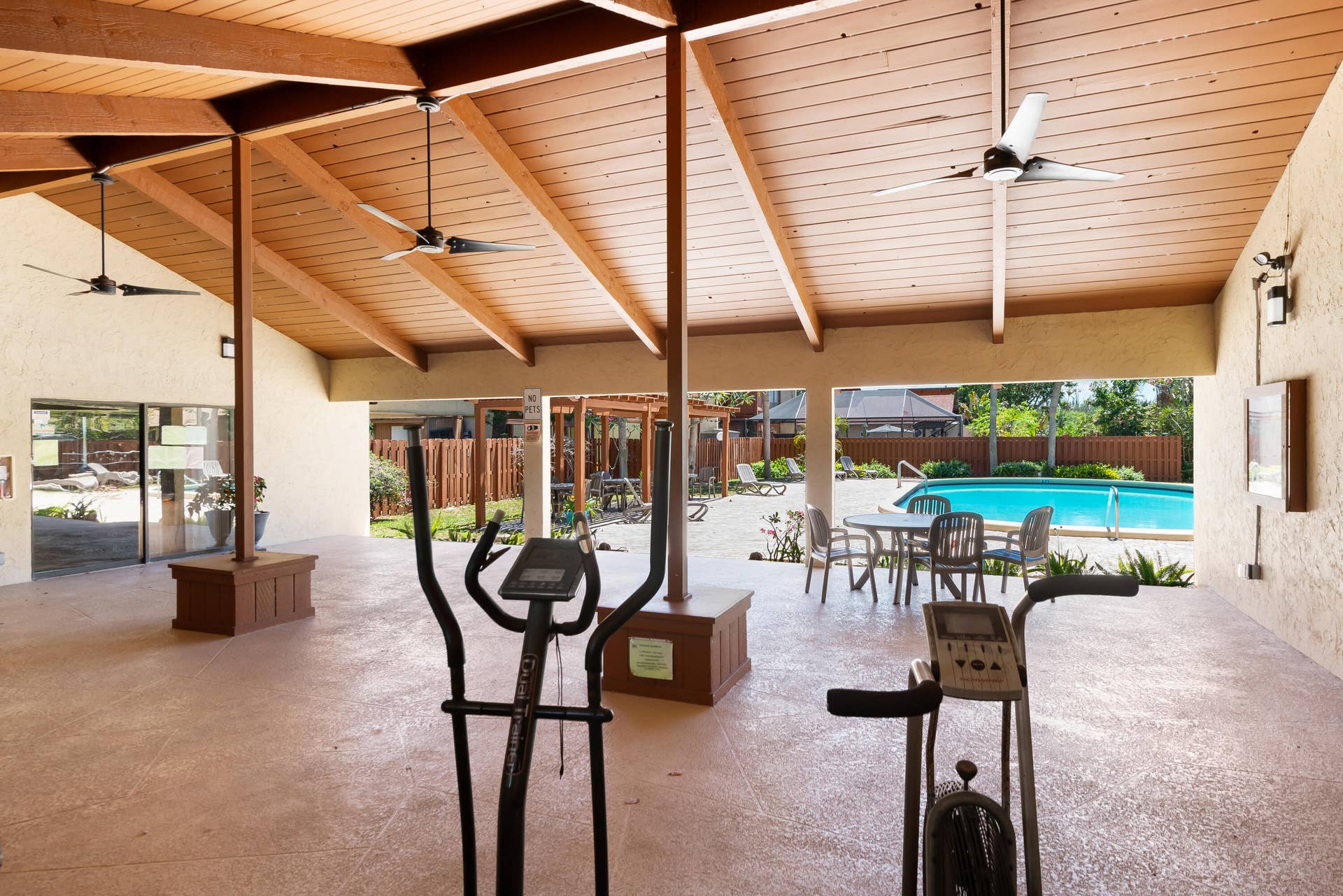 6100 NW 32nd Terrace, Fort Lauderdale, FL 33309 DSC_7420