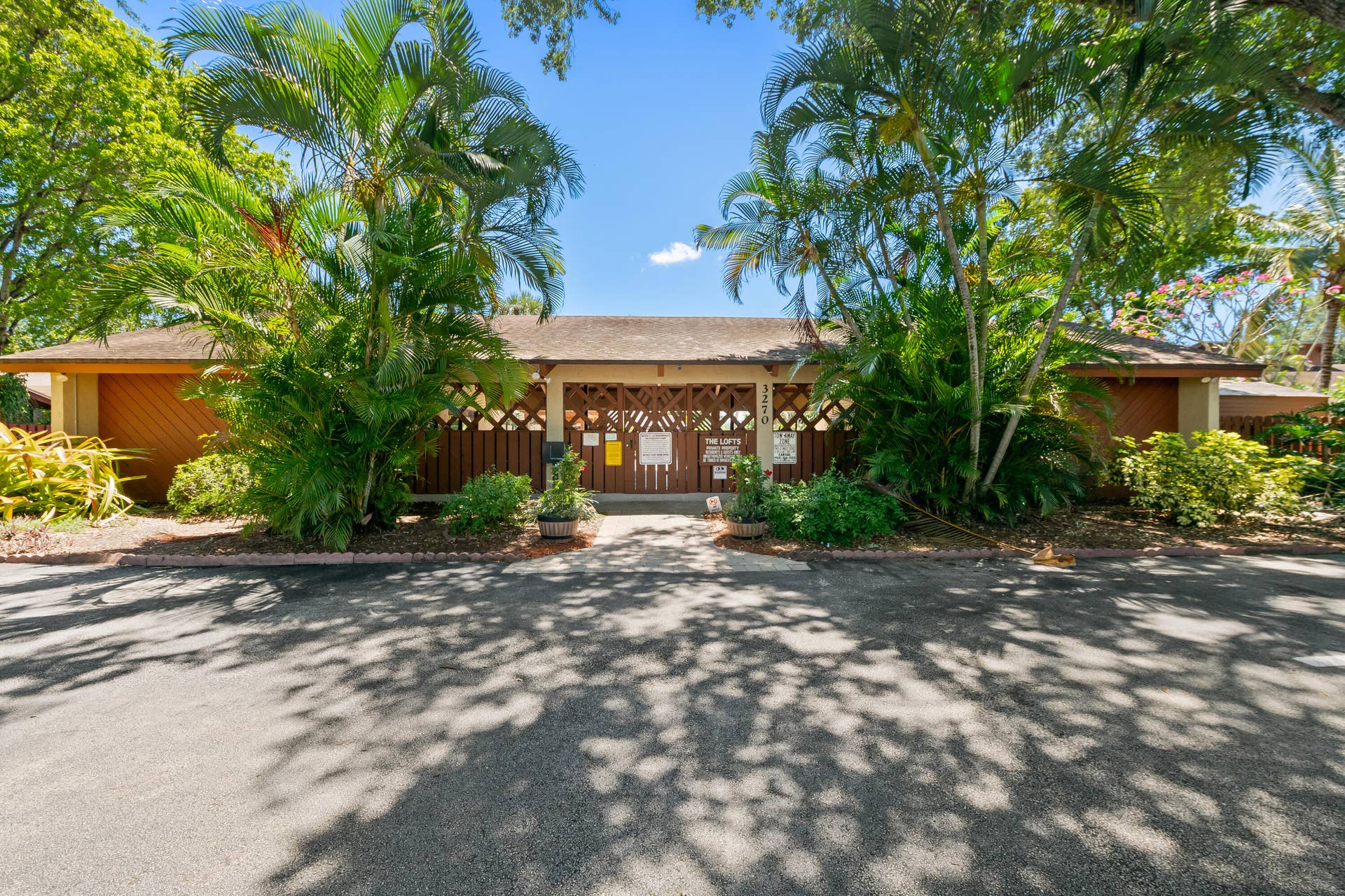 6100 NW 32nd Terrace, Fort Lauderdale, FL 33309 DSC_7424