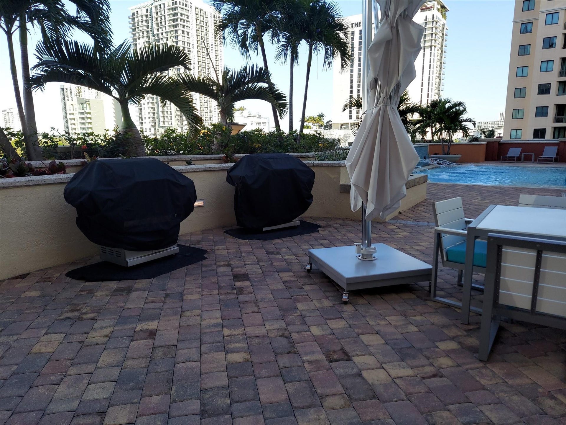 bbq on pool deck