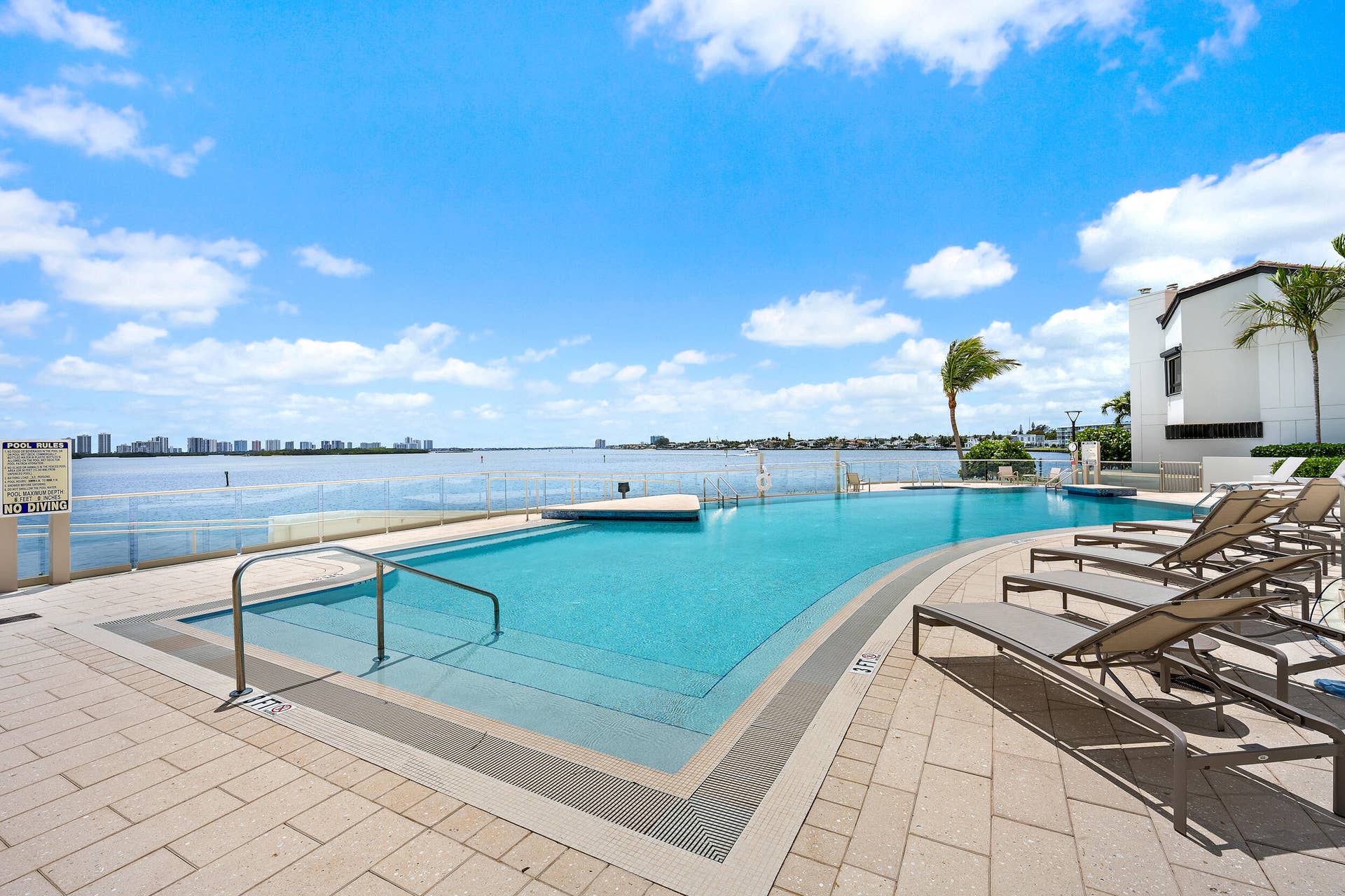 100 Lakeshore Drive, #354, North Palm Beach, FL 33408 Intracoastal Pool Deck