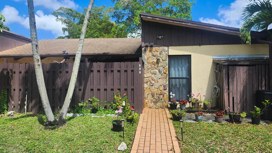 Property photo for 532 Briarwood Circle, #2-48, Hollywood, FL