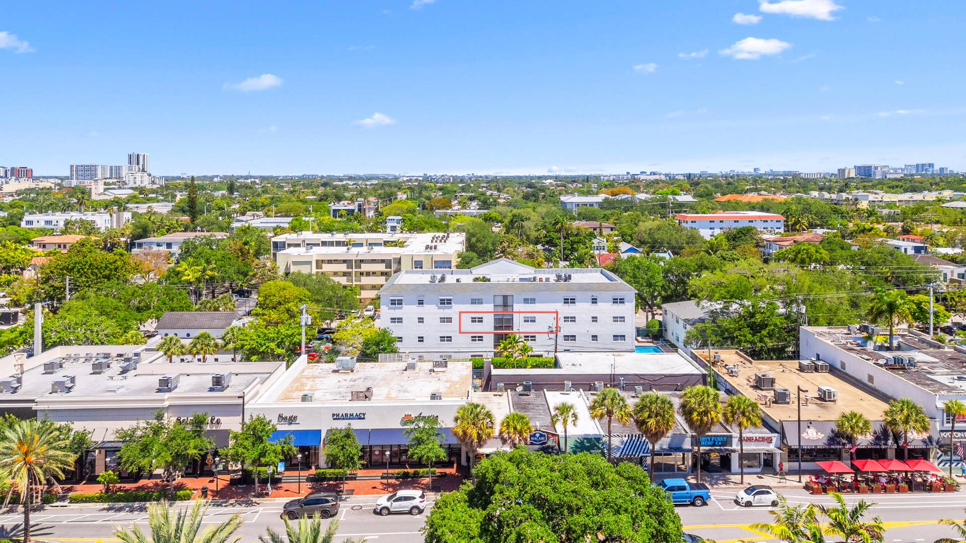 1212 SE 2nd Court, #303, Fort Lauderdale, FL 33301 Outstanding walkability to Las Olas Blvd shopping, dining and nightlife