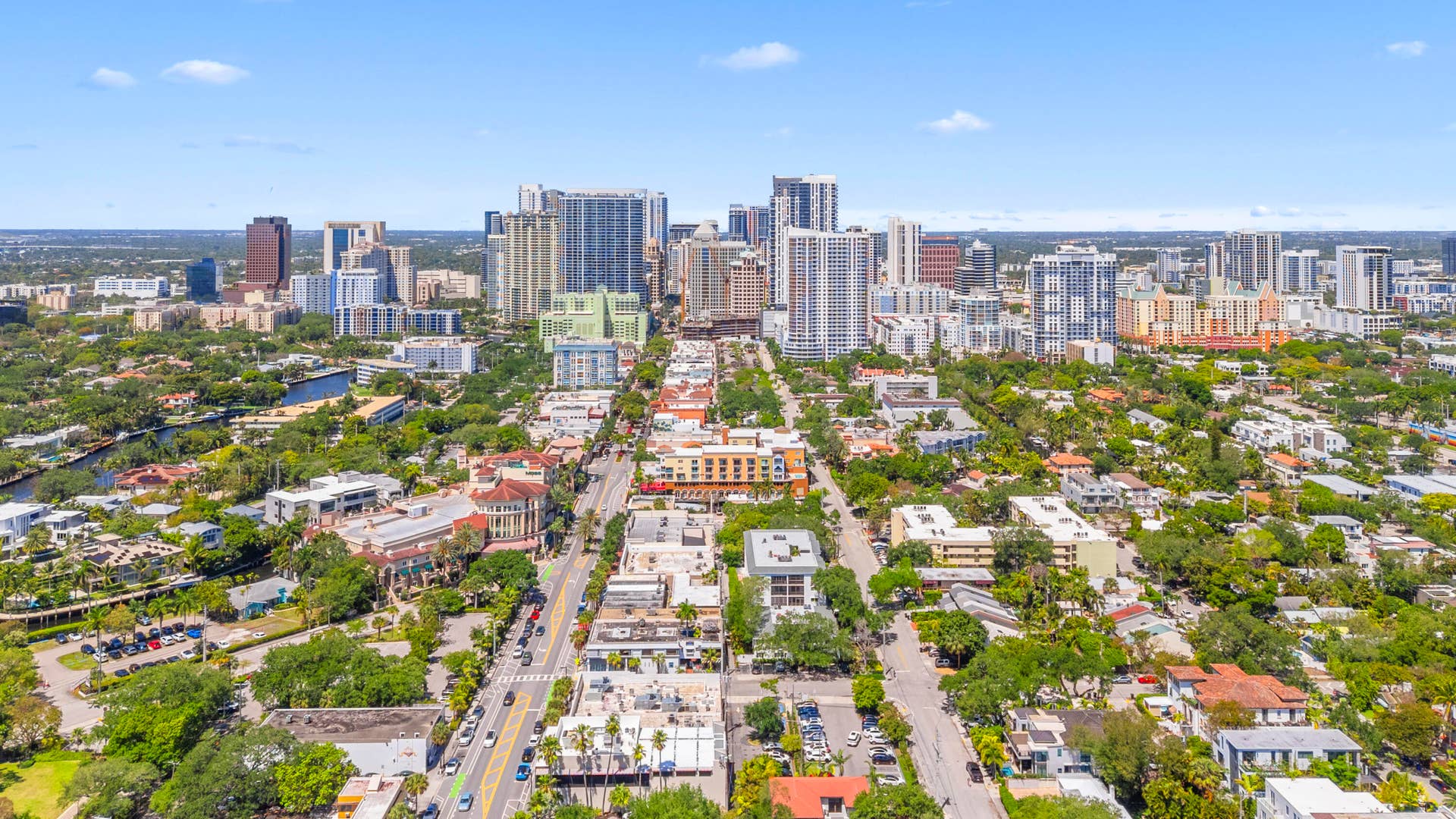 1212 SE 2nd Court, #303, Fort Lauderdale, FL 33301 Incredible Location one block north Of Las Olas Blvd