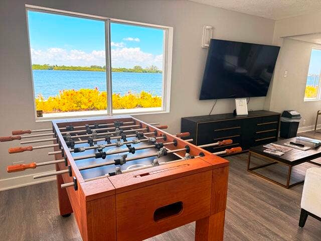 2560 S Ocean Boulevard, #603, Palm Beach, Palm Beach, FL 33480 Billairds