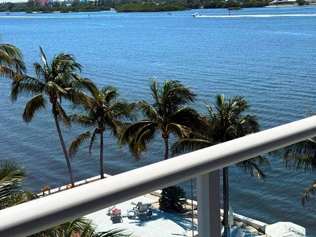2560 S Ocean Boulevard, #603, Palm Beach, Palm Beach, FL 33480 View