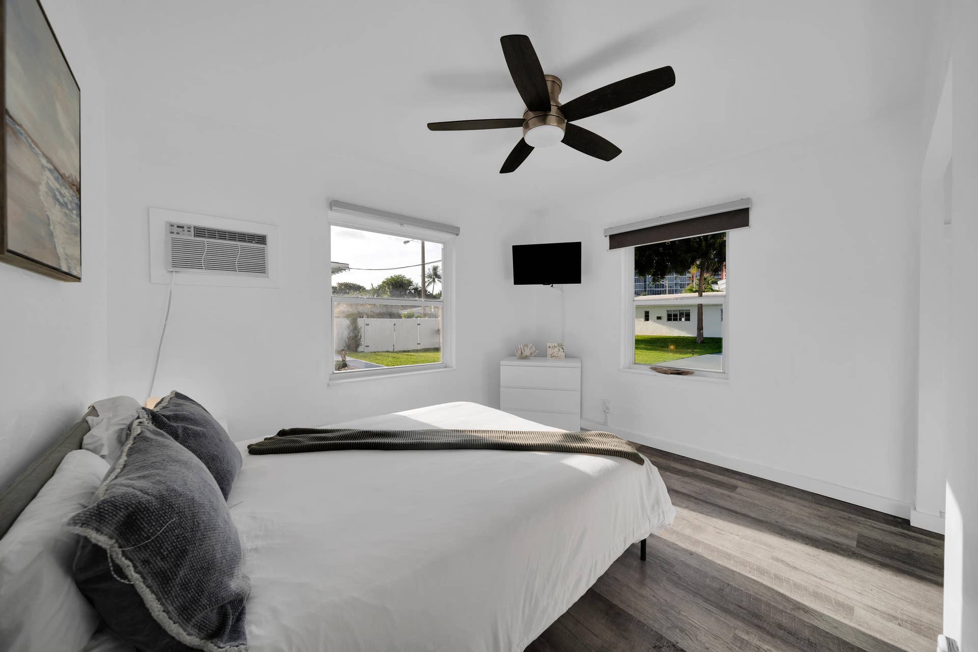 2317 Bed 1