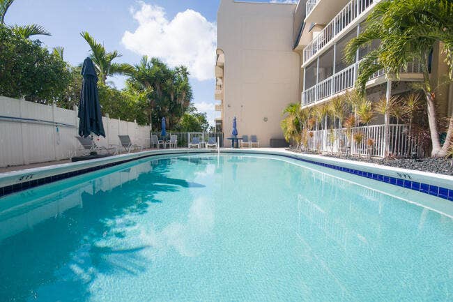 3575 S Ocean Boulevard, #408, South Palm Beach, South Palm Beach, FL 33480 Heated pool