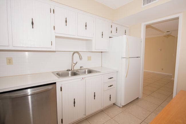 3575 S Ocean Boulevard, #408, South Palm Beach, South Palm Beach, FL 33480 Kitchen