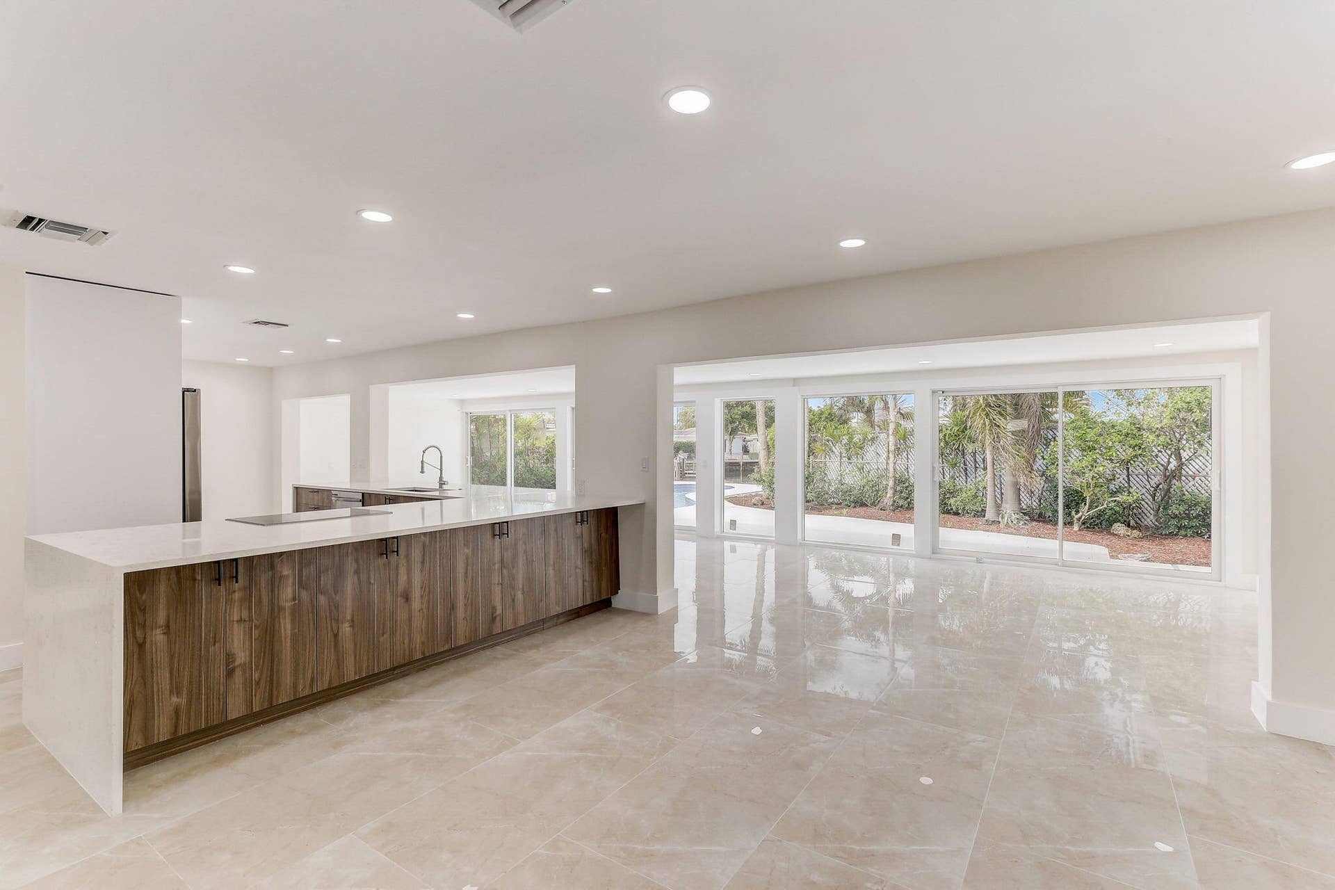 5591 NE 29th Avenue, Fort Lauderdale, FL 33308 NE 29th Ave-020