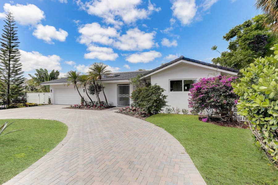 Property photo for 5591 NE 29th Avenue, Fort Lauderdale, FL