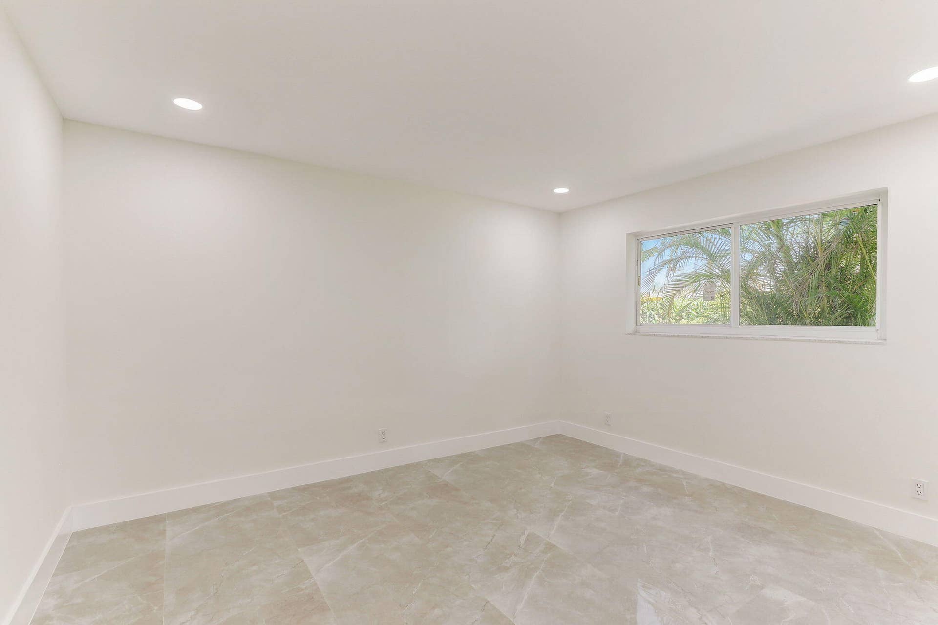 5591 NE 29th Avenue, Fort Lauderdale, FL 33308 NE 29th Ave-040