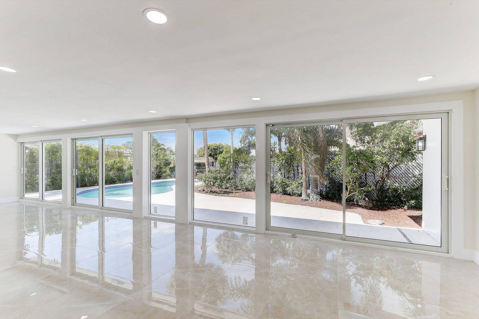 5591 NE 29th Avenue, Fort Lauderdale, FL 33308 NE 29th Ave-016