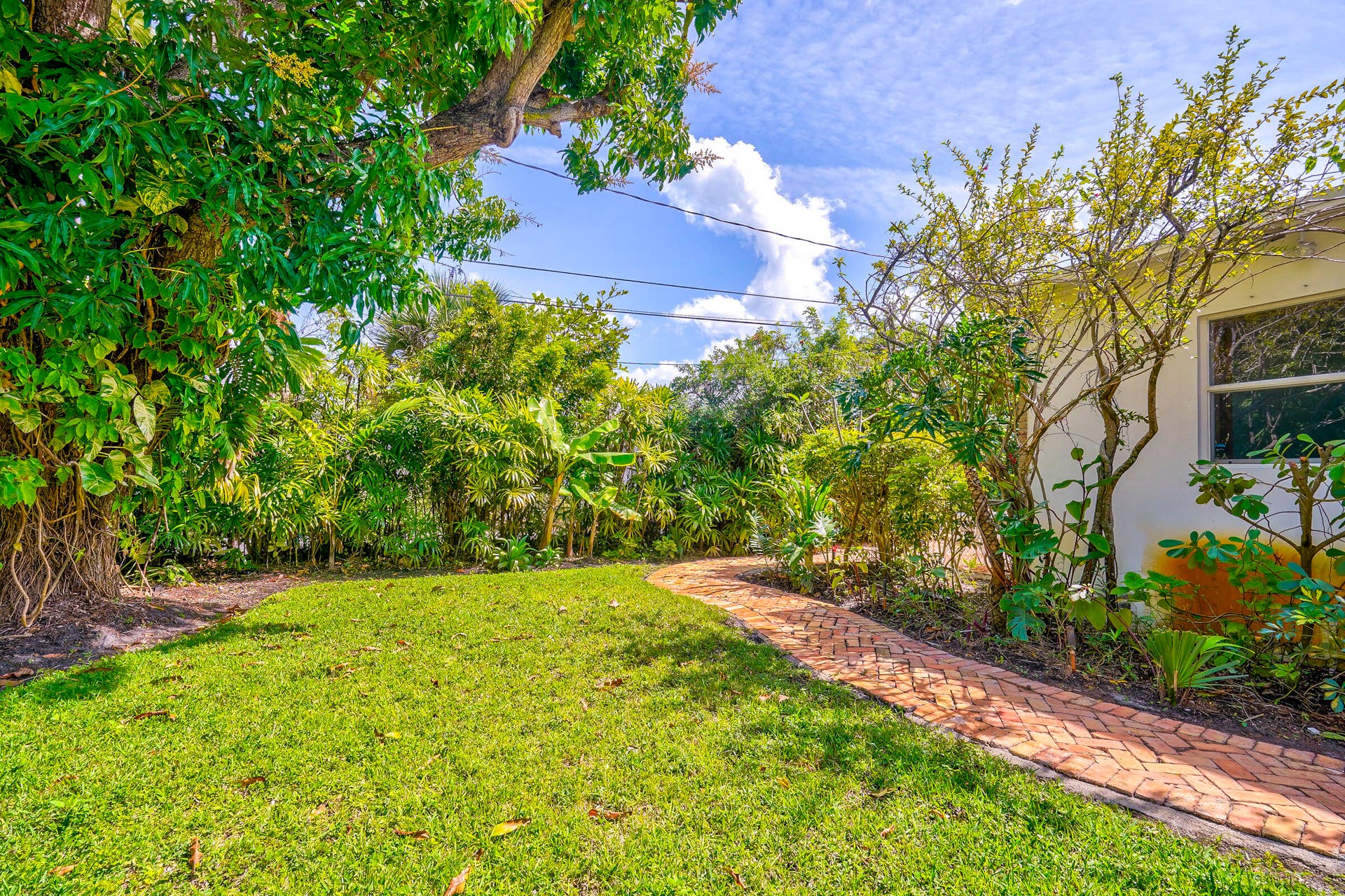 411 26th Street, West Palm Beach, West Palm Beach, FL 33407 41126St-44