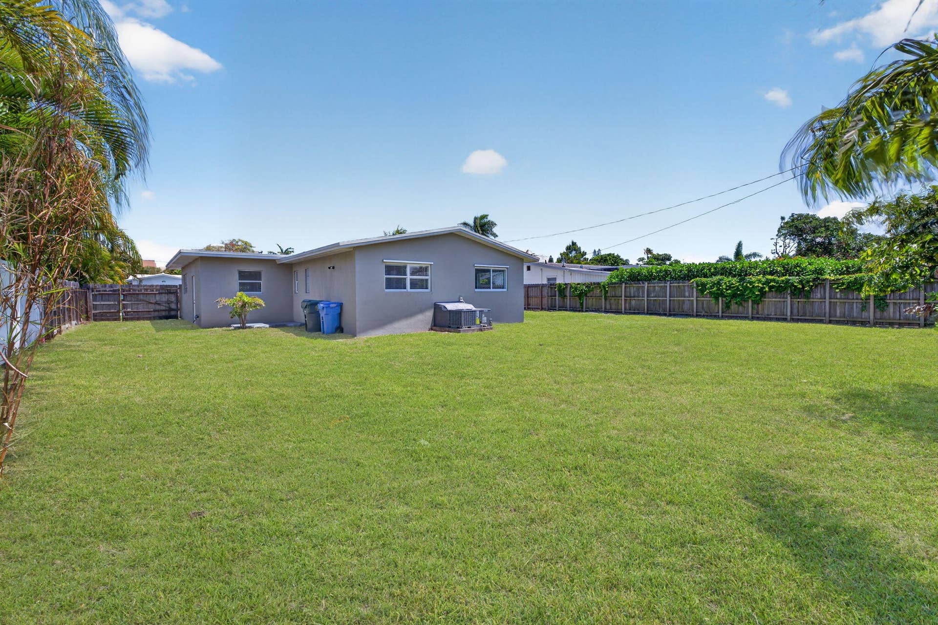 4807 NE 18th Avenue, Oakland Park, FL 33334 7-web-or-mls-699A9085