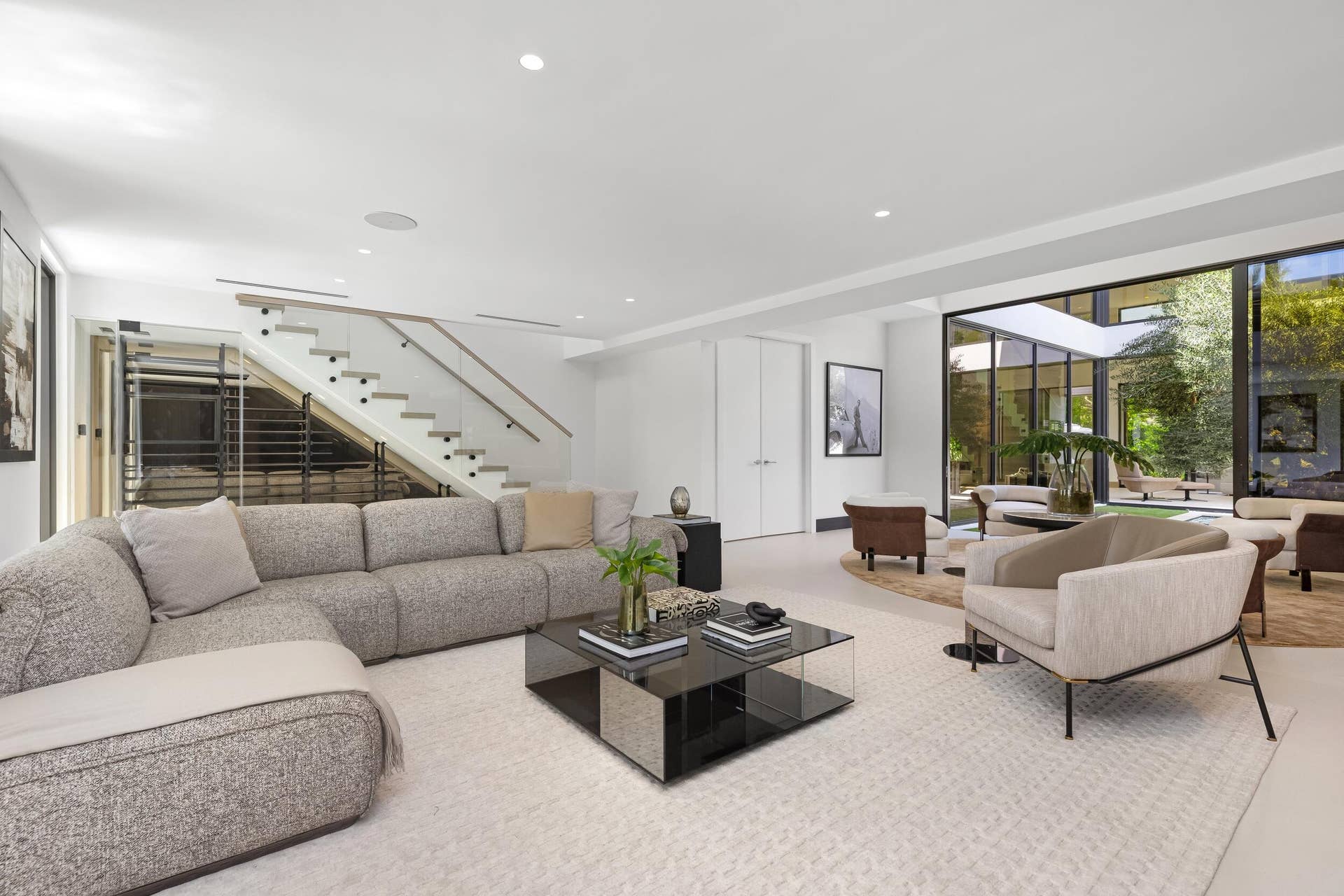 1351 Cocoanut Road, Boca Raton, FL 33432 CLUBROOM
