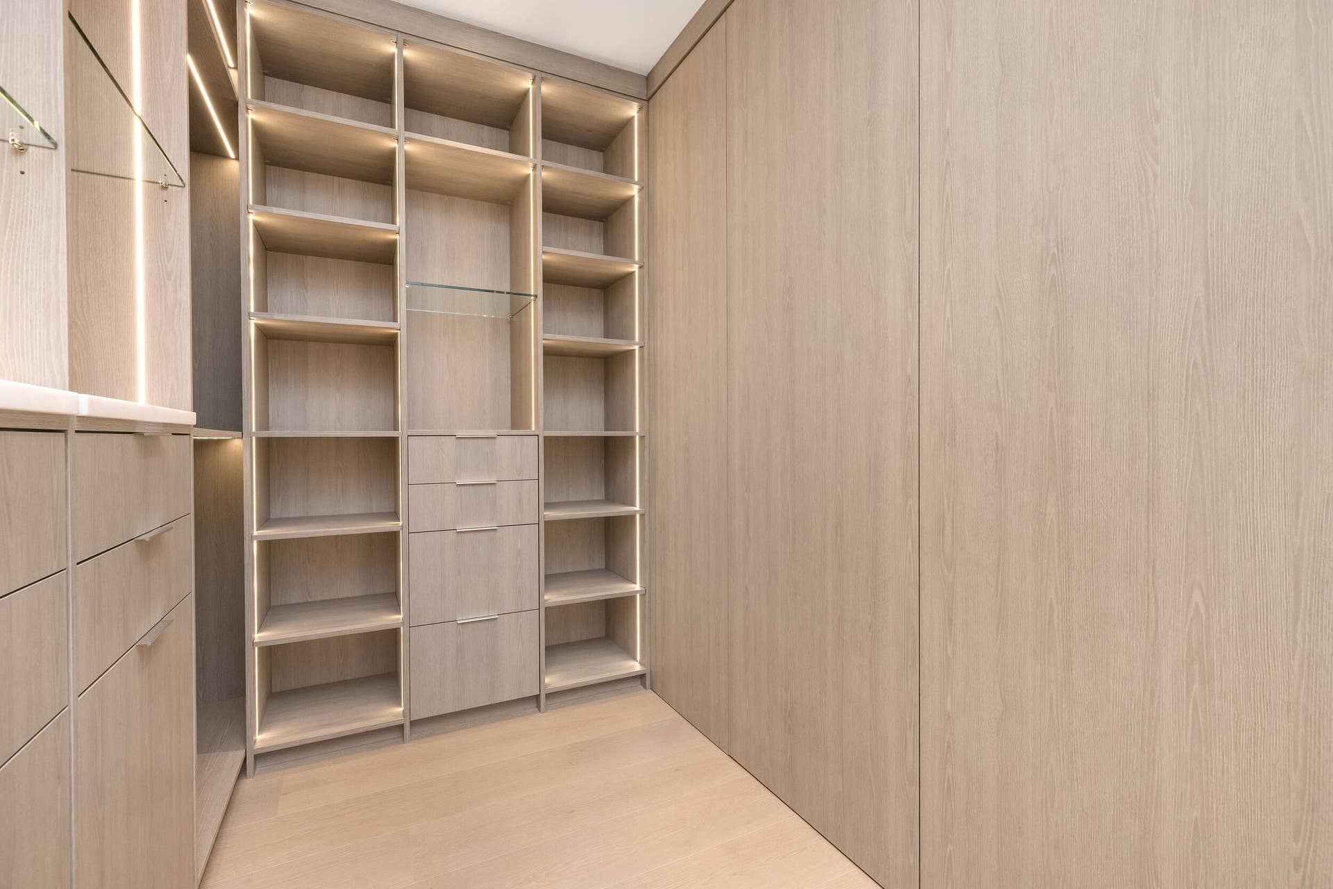 1351 Cocoanut Road, Boca Raton, FL 33432 PRIMARY CLOSET #2
