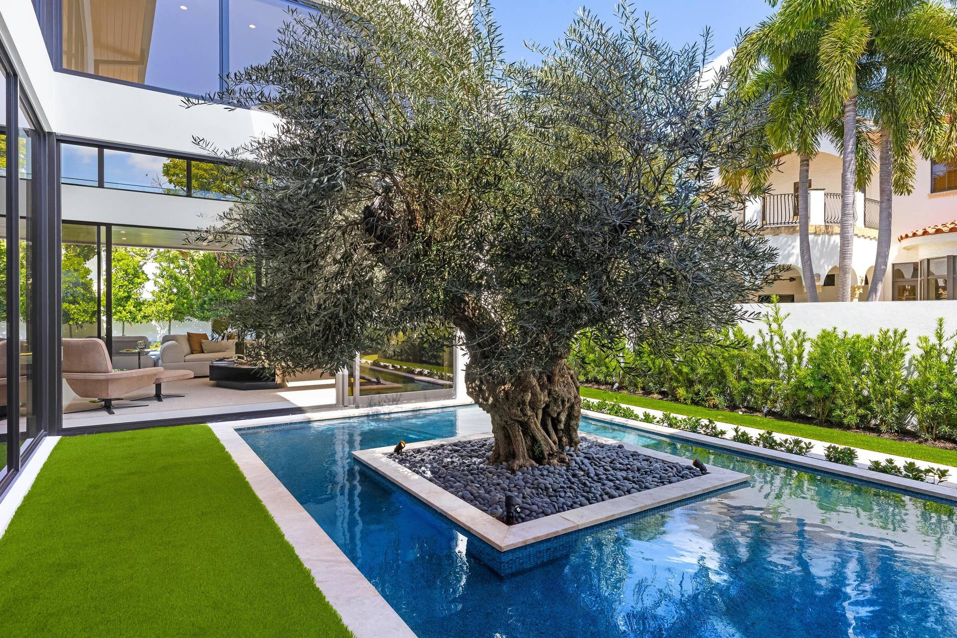 1351 Cocoanut Road, Boca Raton, FL 33432 OLIVE TREE COURTYARD