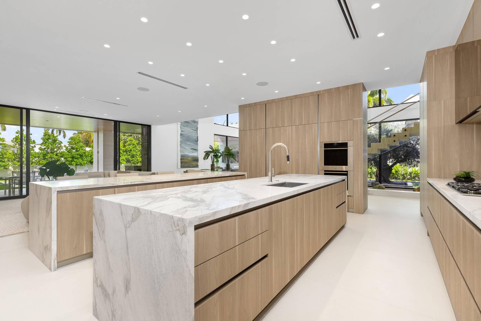 1351 Cocoanut Road, Boca Raton, FL 33432 KITCHEN