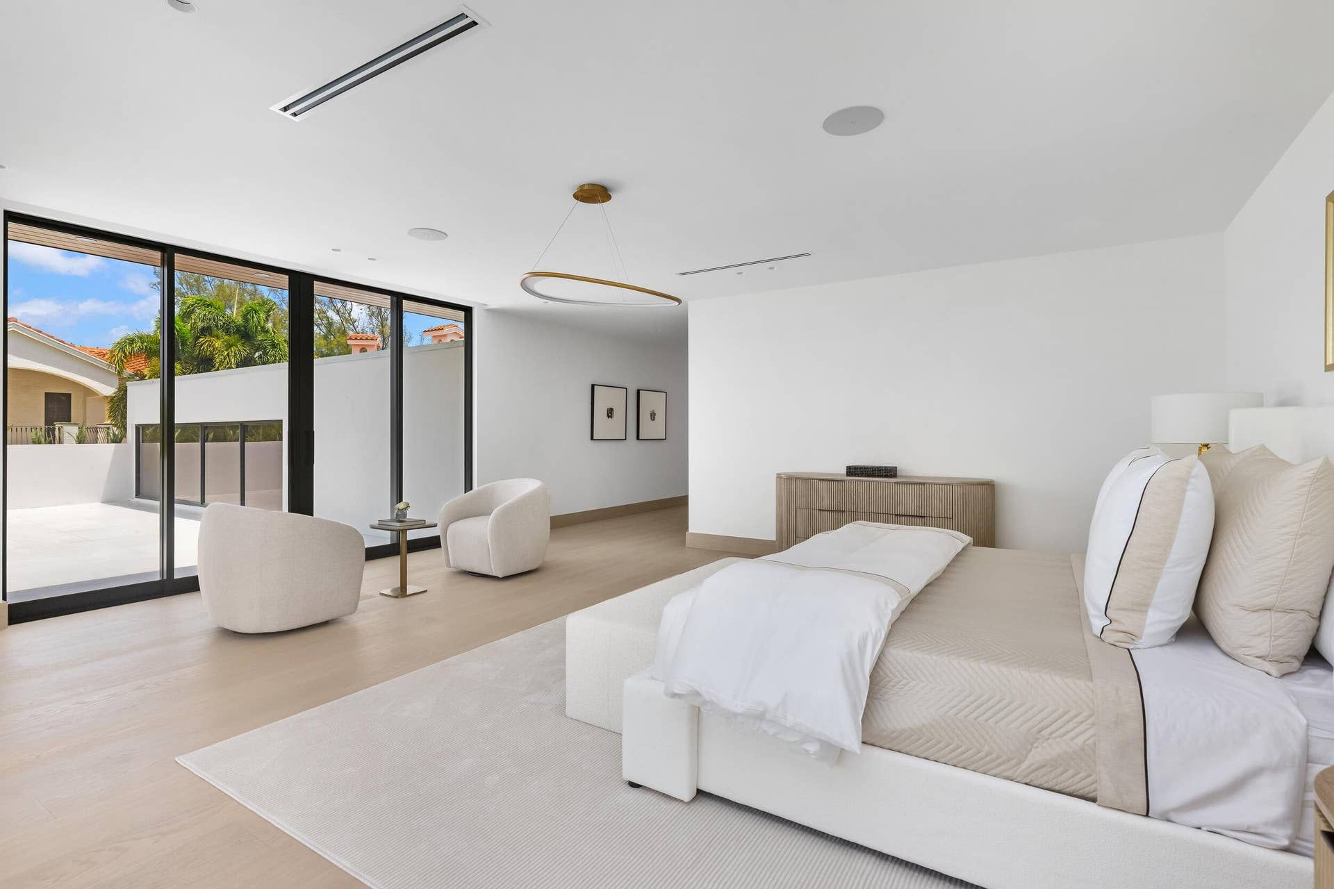 1351 Cocoanut Road, Boca Raton, FL 33432 PRIMARY SUITE