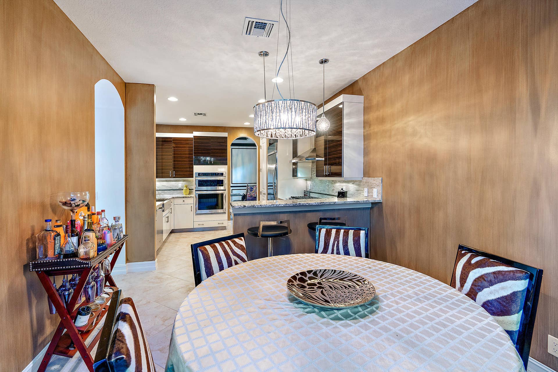 Breakfast area