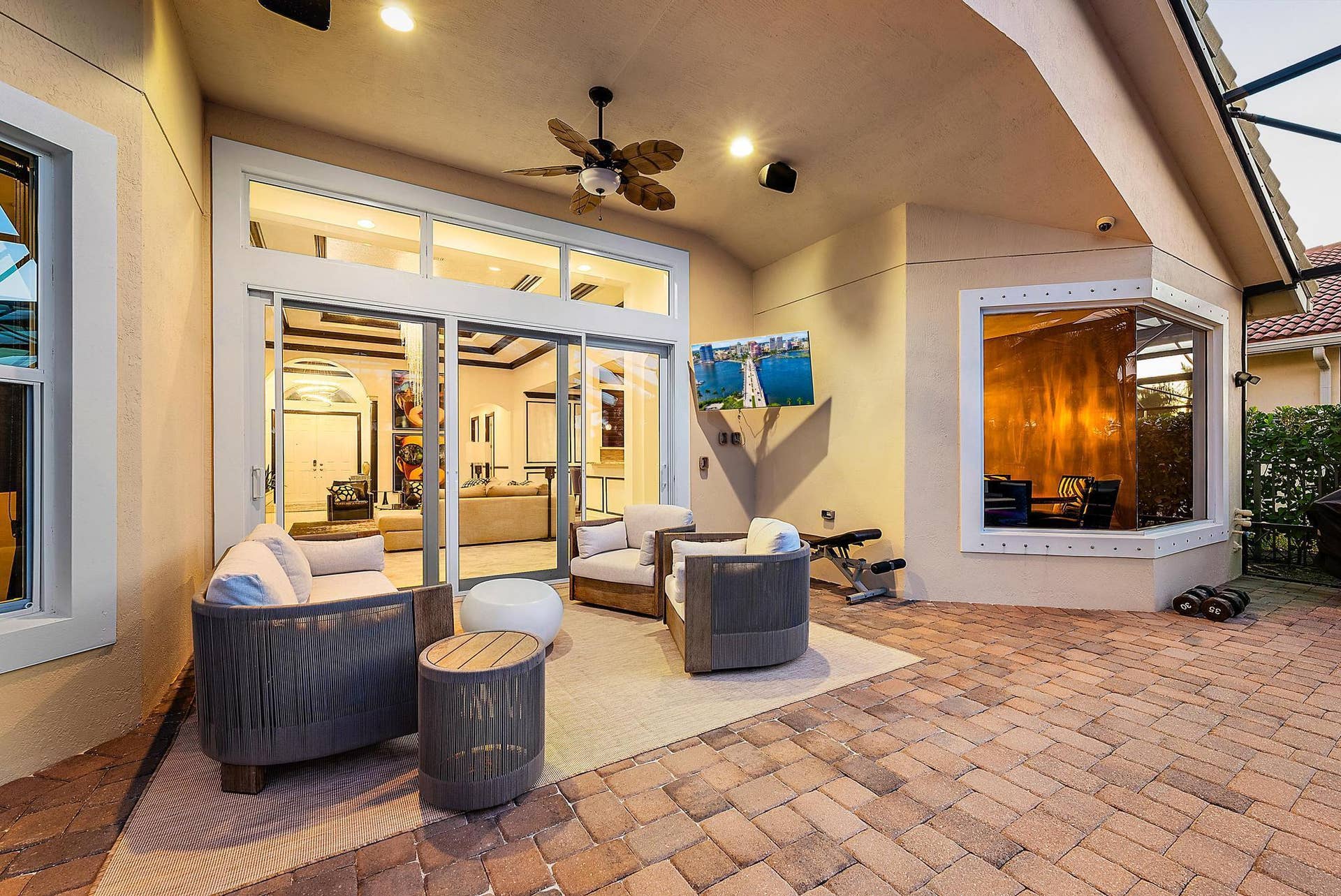 279 Carina Dr
