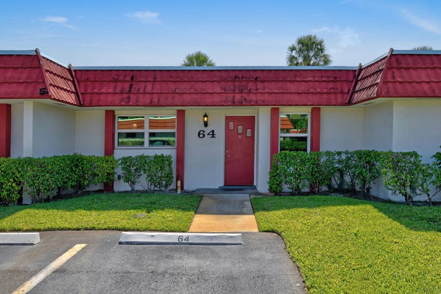 Property photo for 5800 Fernley Dr W, #64, West Palm Beach, FL