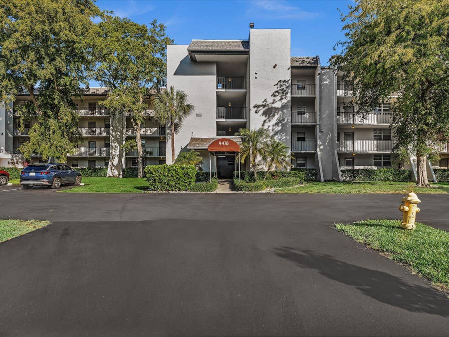 Property photo for 9470 Poinciana Place, #303, Davie, FL