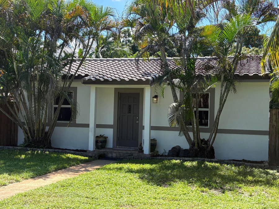 Property photo for 820 SW 18th Court, Fort Lauderdale, FL