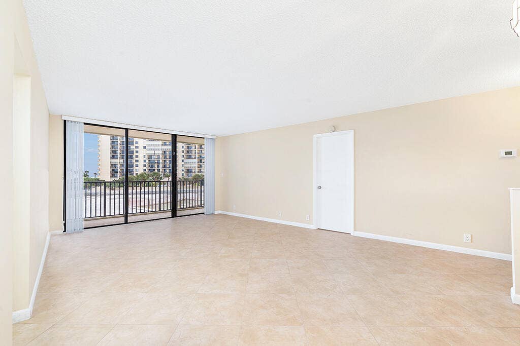 400 Ocean Trail Way, #203, Jupiter, FL 33477 IMG_0315