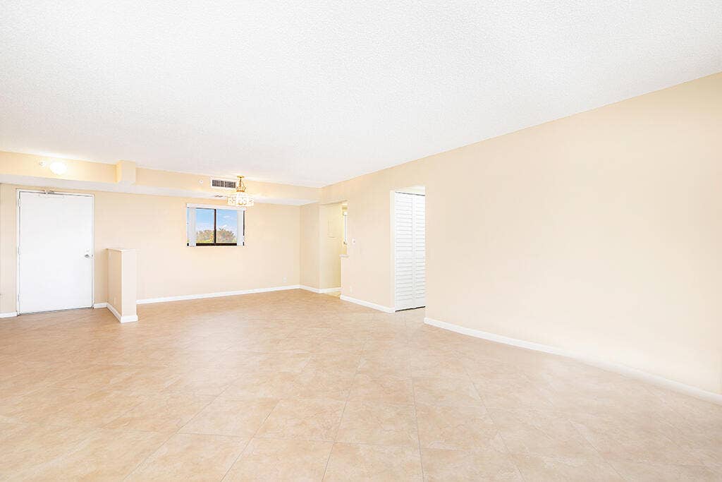 400 Ocean Trail Way, #203, Jupiter, FL 33477 IMG_0347