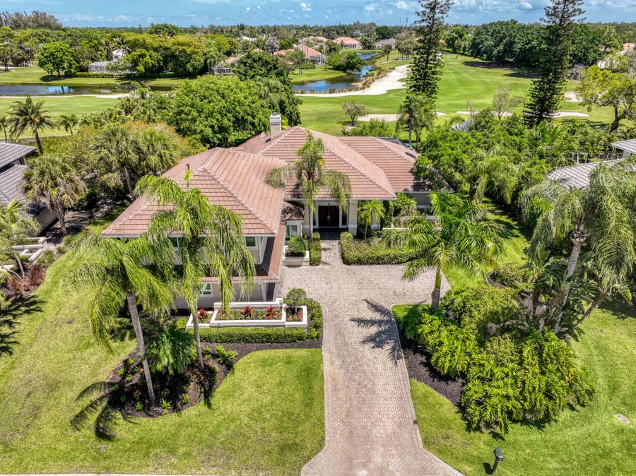Property photo for 185 Thornton Drive, Palm Beach Gardens, FL