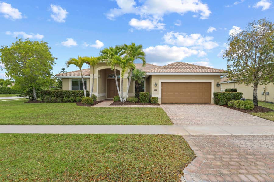 Property photo for 9387 Silent Oak Circle, West Palm Beach, FL