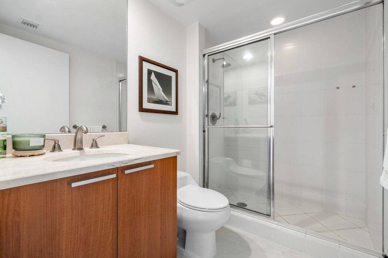 Guest Bath #2