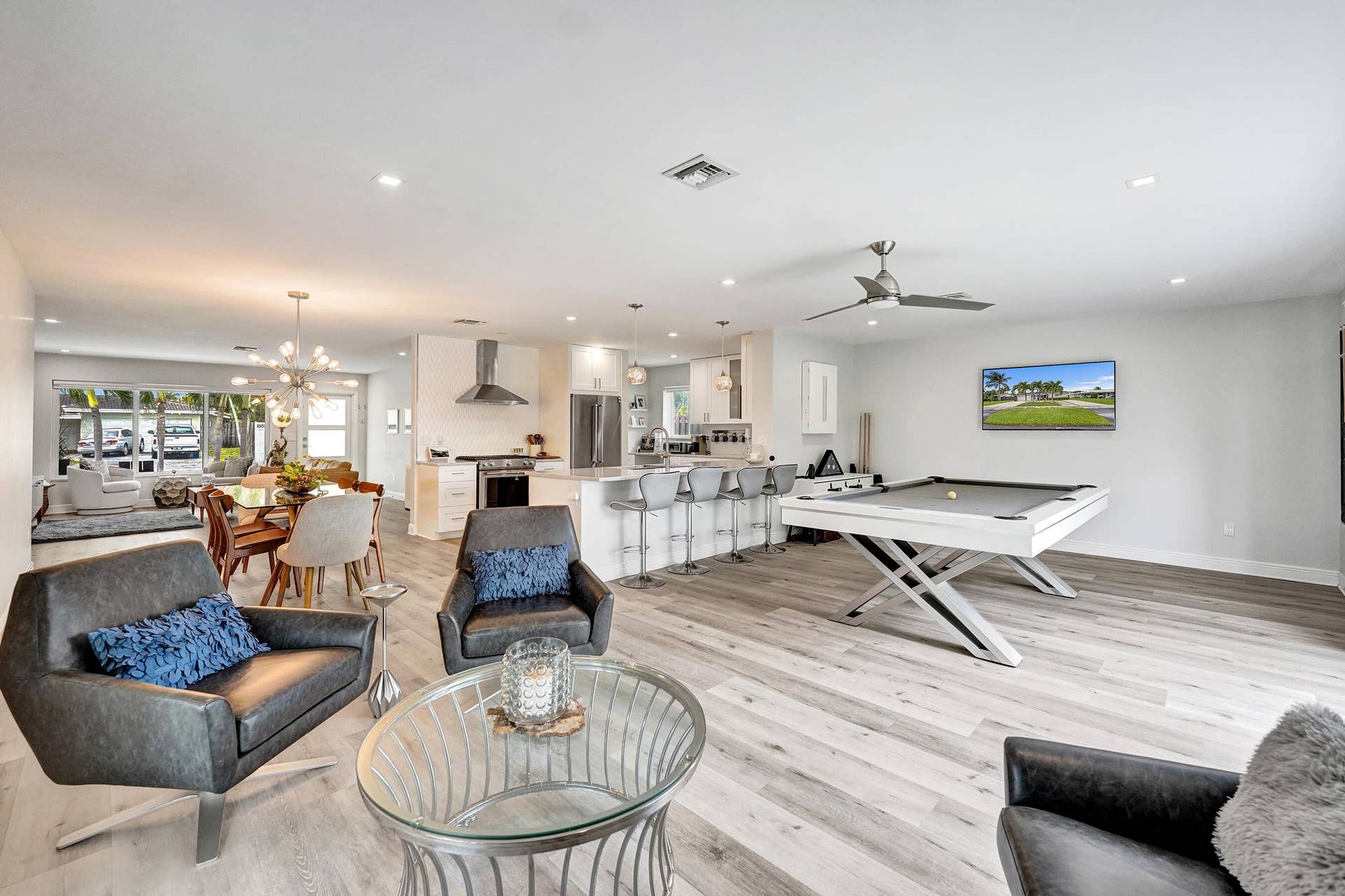 381 SE 3rd Street, Pompano Beach, FL 33060 Family room addition