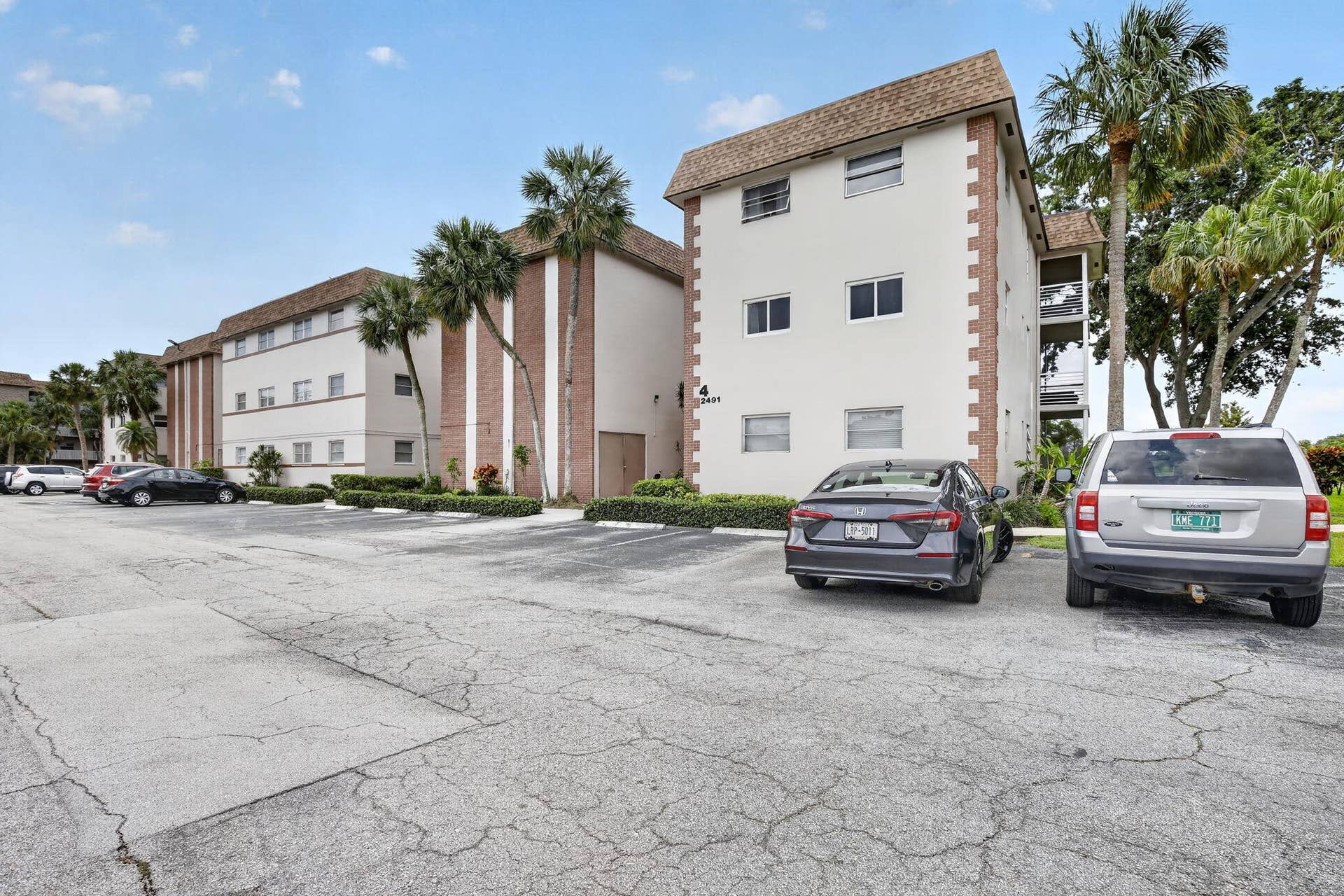 2491 SW 82nd Avenue, #108, Davie, FL 33324 2-web-or-mls-_A7A0531