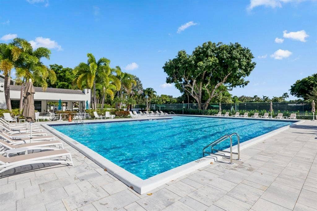 2804 Banyan Boulevard Circle NW, Boca Raton, FL 33431 2804 Banyan Blvd Cir NW - 98