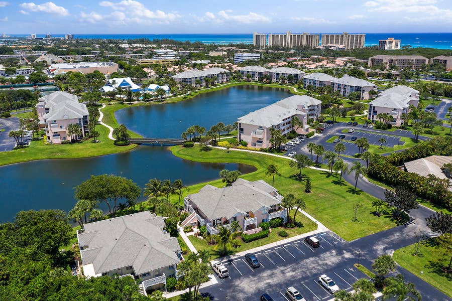 Property photo for 353 S Us Hwy 1, #A8, Jupiter, FL