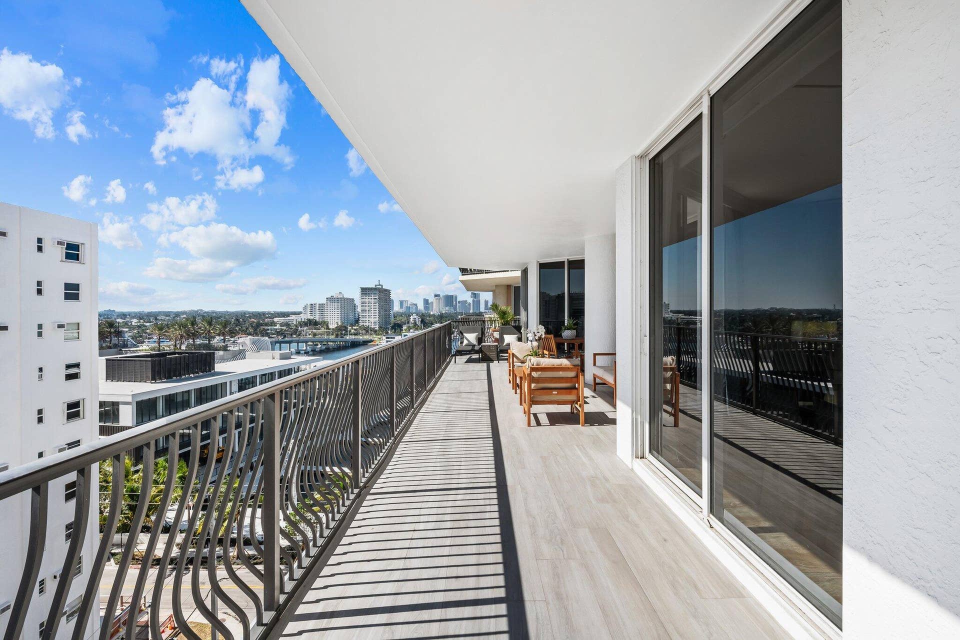 100 S Birch Road, #1004, Fort Lauderdale, FL 33316 24-web-or-mls-DSC_6521
