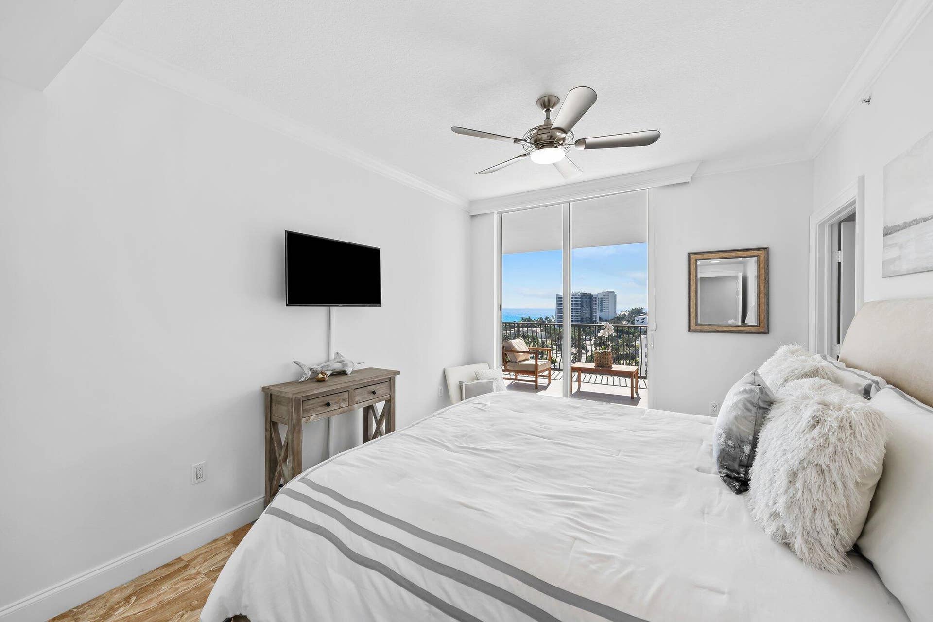 100 S Birch Road, #1004, Fort Lauderdale, FL 33316 10-web-or-mls-DSC_6433