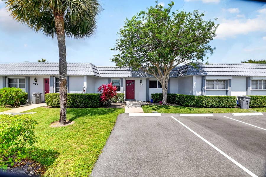Property photo for 2886 E Fernley Dr Drive E, #9, West Palm Beach, FL