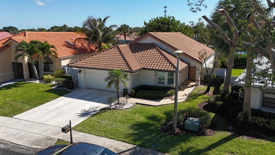 Property photo for 186 Citrus Trail Circle, Boynton Beach, FL