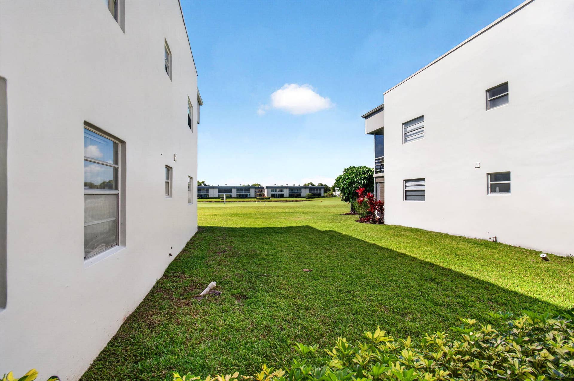 167 Normandy, #D, Delray Beach, FL 33484 Greenspace side View