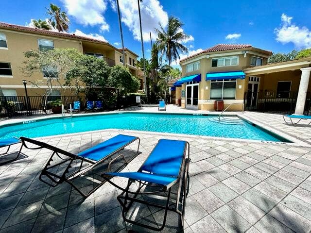 741 N Pine Island Road, #303, Plantation, Plantation, FL 33324 IMG_9285