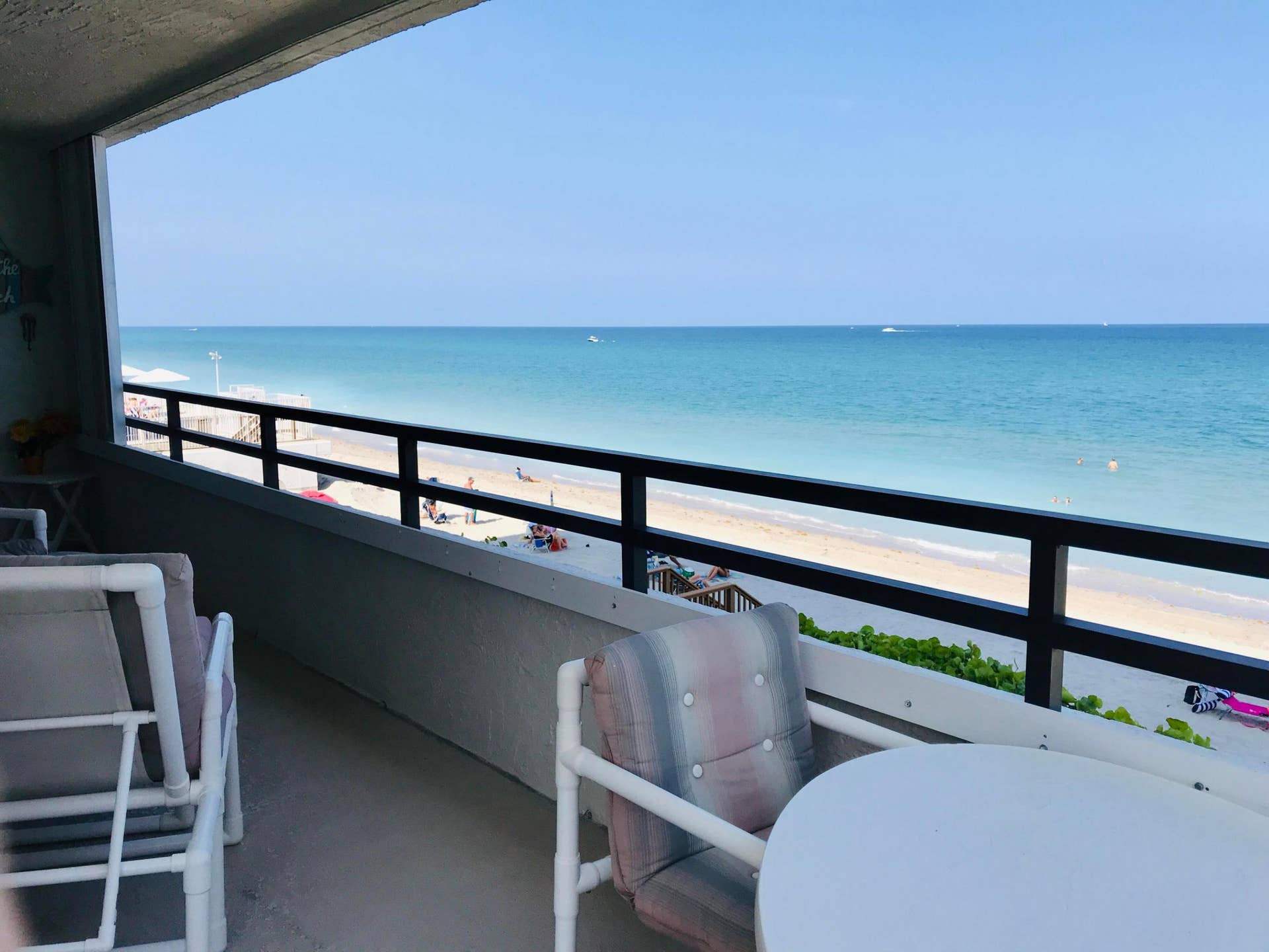 3560 S Ocean Boulevard, #301, South Palm Beach, FL 33480 IMG_4778