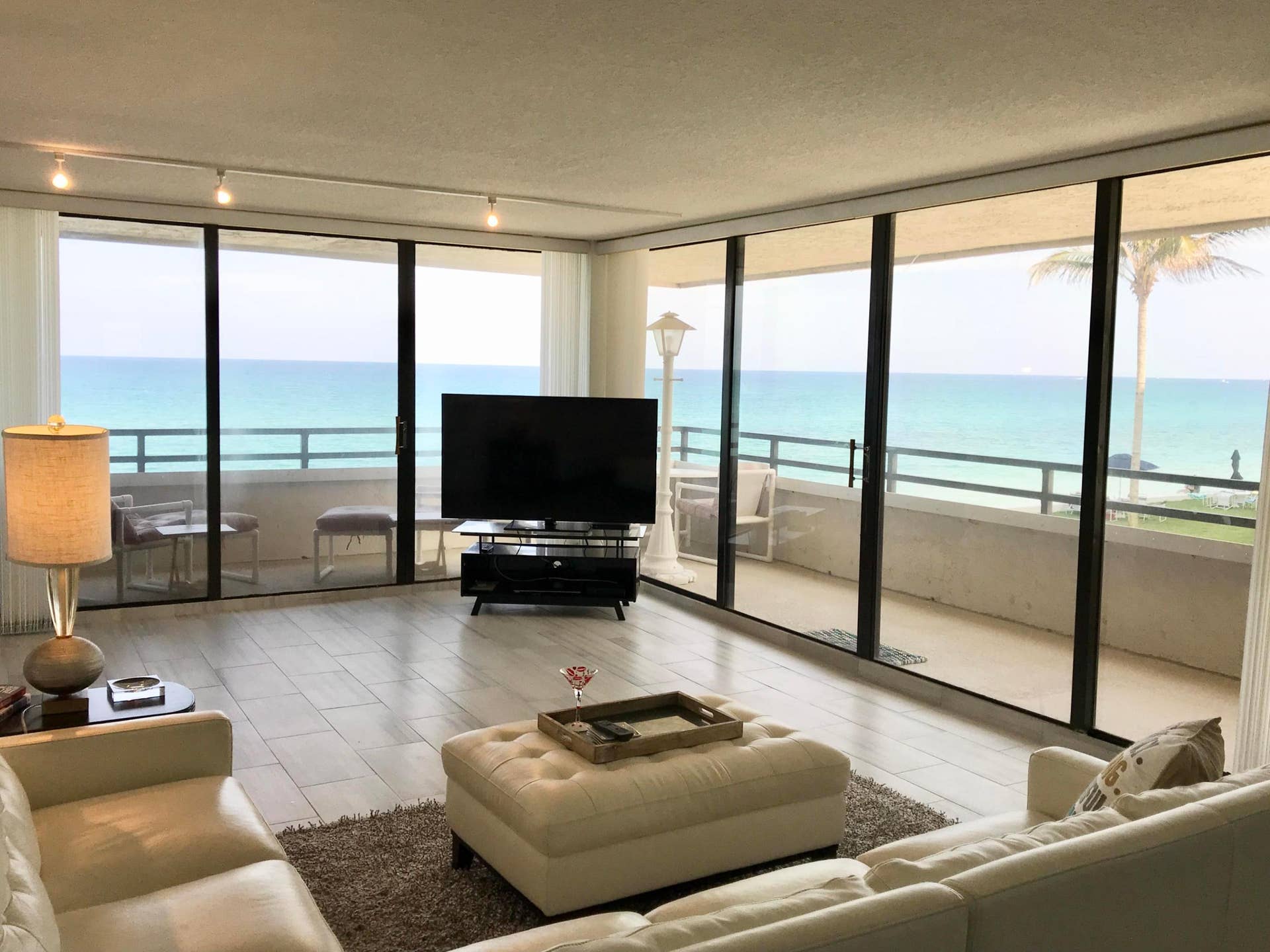 3560 S Ocean Boulevard, #301, South Palm Beach, FL 33480 IMG_4784